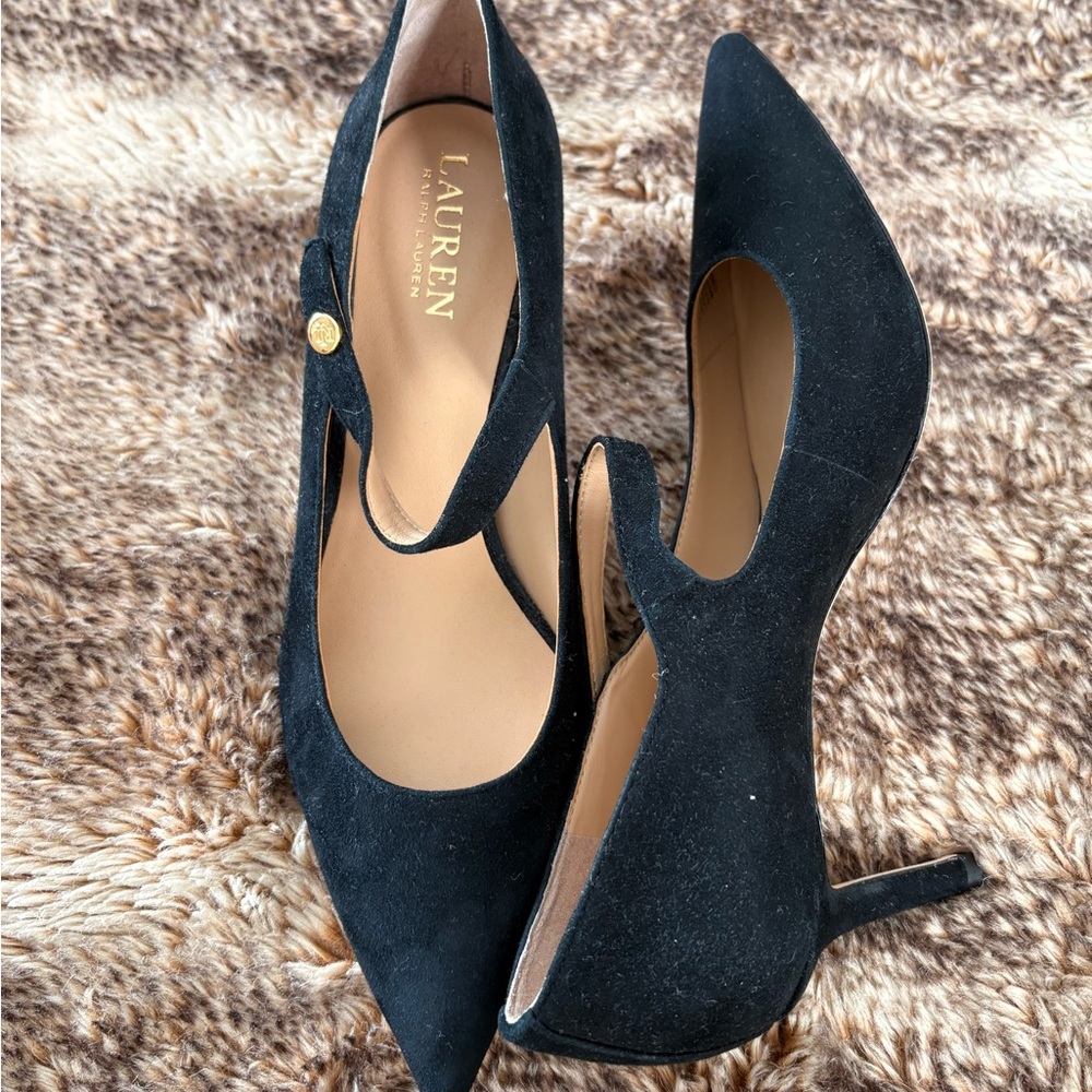 Ralph Lauren Black Suede kittens heels Women's Heels size 7.5